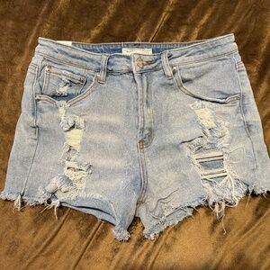 Almost Famous Shorts, size 7 (US)
